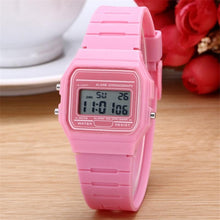 2018 New Fashion Black silver Couple Watch digital watch square military men/women dress sports watches whatch women Silver